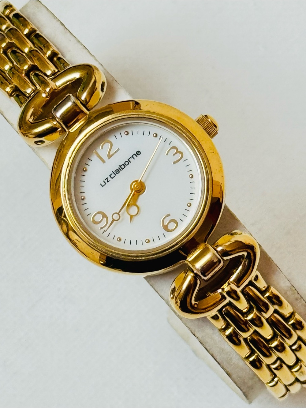 Vintage Liz Claiborne 24mm Women's Watch Gold White Dial Bracelet 7" MAX